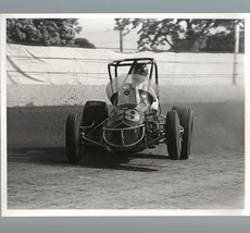 Bill Cassella #29-Indy 500-Sprints-B&amp;W-8x10-Still - $33.95