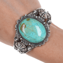 6 3/8&quot; c1940&#39;s Navajo stamped silver cuff bracelet with large turquosie - $648.45