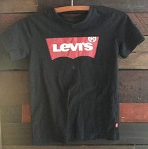 * Levi&#39;s Boys T-SHIRT 100% Cotton Size 10 Black - £4.33 GBP