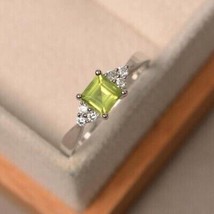 2Ct Princess Cut Lab Created Peridot Women&#39;s Wedding Ring 14K White Gold Plated - £83.92 GBP