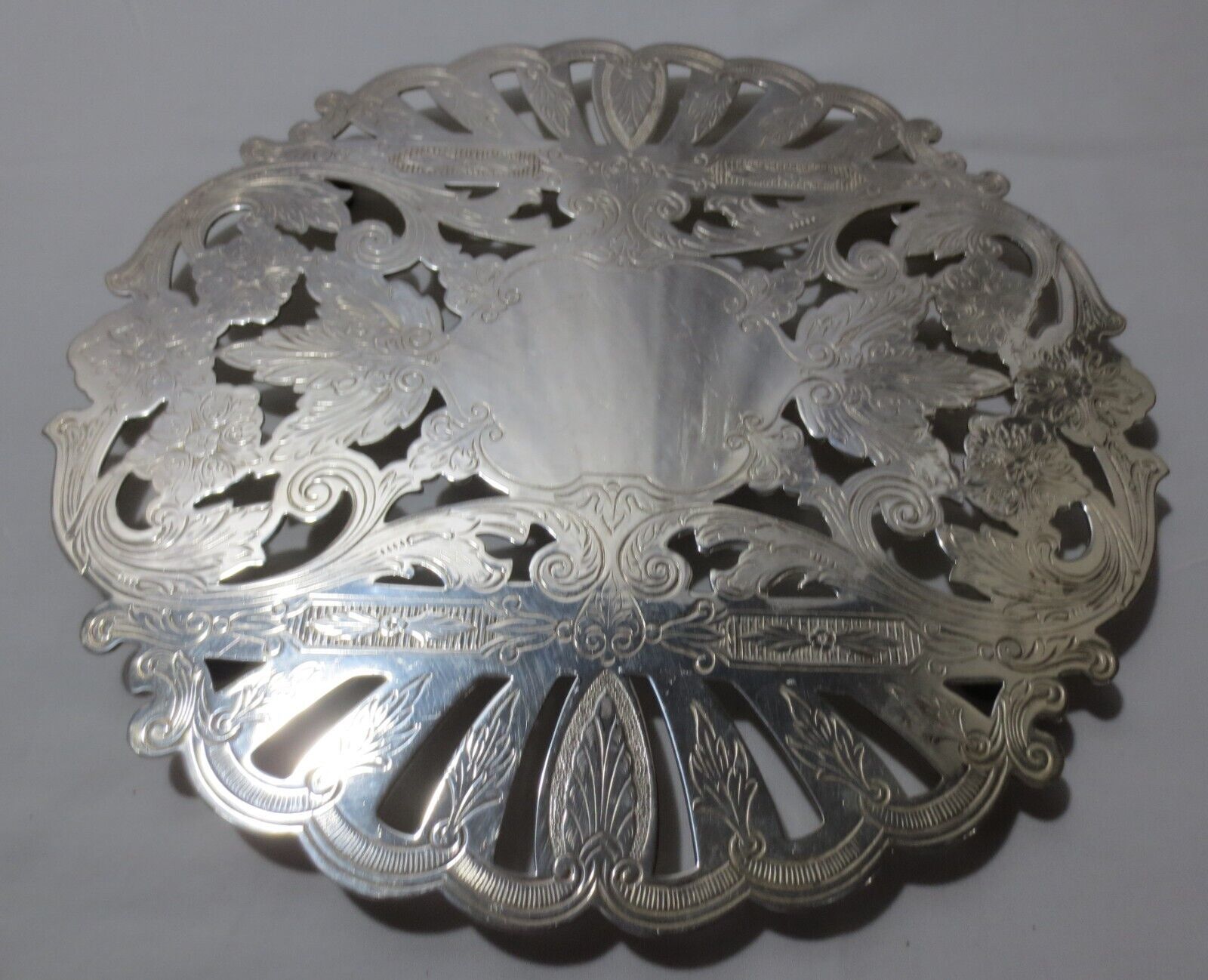 Primary image for Vtg Wallace Silver Plate Round Trivet 7323 Footed Art Noveau 10.5"
