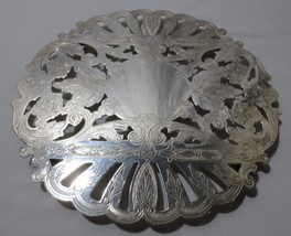 Vtg Wallace Silver Plate Round Trivet 7323 Footed Art Noveau 10.5&quot; - $40.00