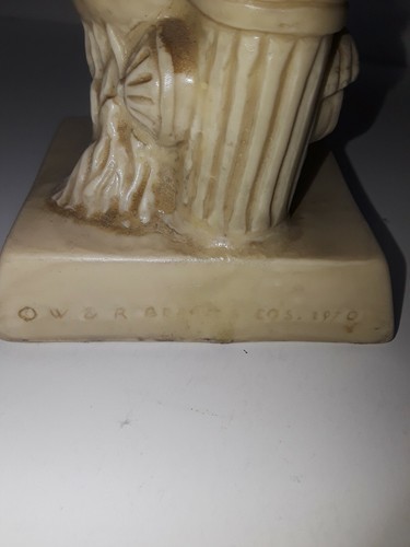 R&W Berries Co's "There's a word for a person...." figurine 1970 ~ Made in USA Item image 7