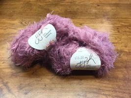 GGH APART COLOR, Color 28 Pink Eyelash Soft Yarn Lot of 2 balls (lot 195) - £9.54 GBP