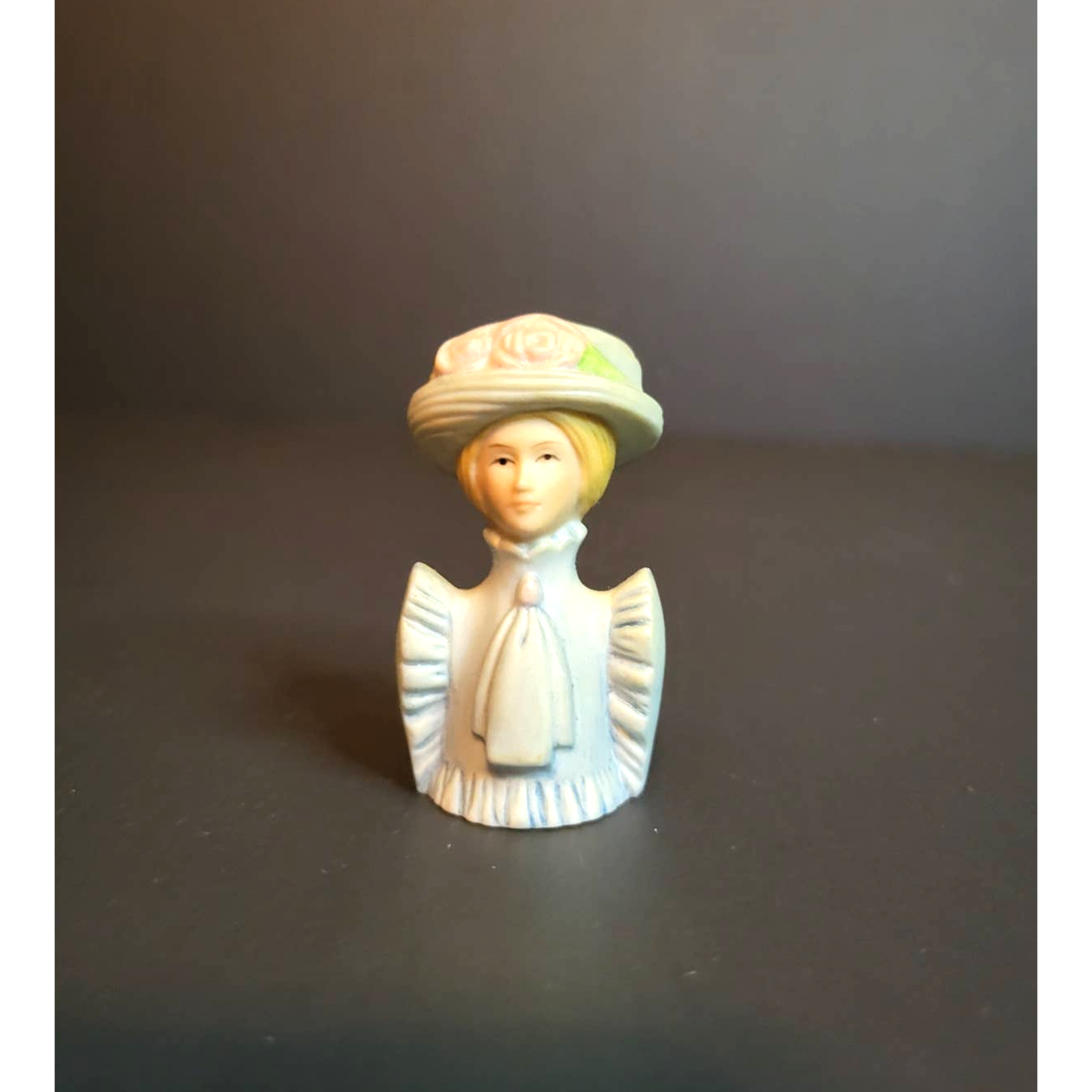 Primary image for Vintage 1982 AVON Victorian American Fashion Lady Porcelain Thimble Collectible