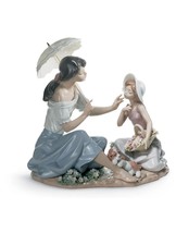 Lladro 01006910 As Pretty As A Flower Mother Figurine New - $2,246.00
