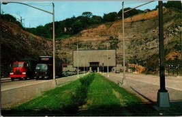 Pittsburgh Pennsylvania Postcard - Approach to Fort Pitt Tunnel Parkway Downtown - £3.81 GBP