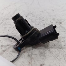 Kia Soul Camshaft Cam Shaft Position Sensor  2017 2018 2019 - $19.29