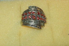 Vintage Sterling Silver 925 Garnet and Marcasite Ring size 9 - £59.77 GBP