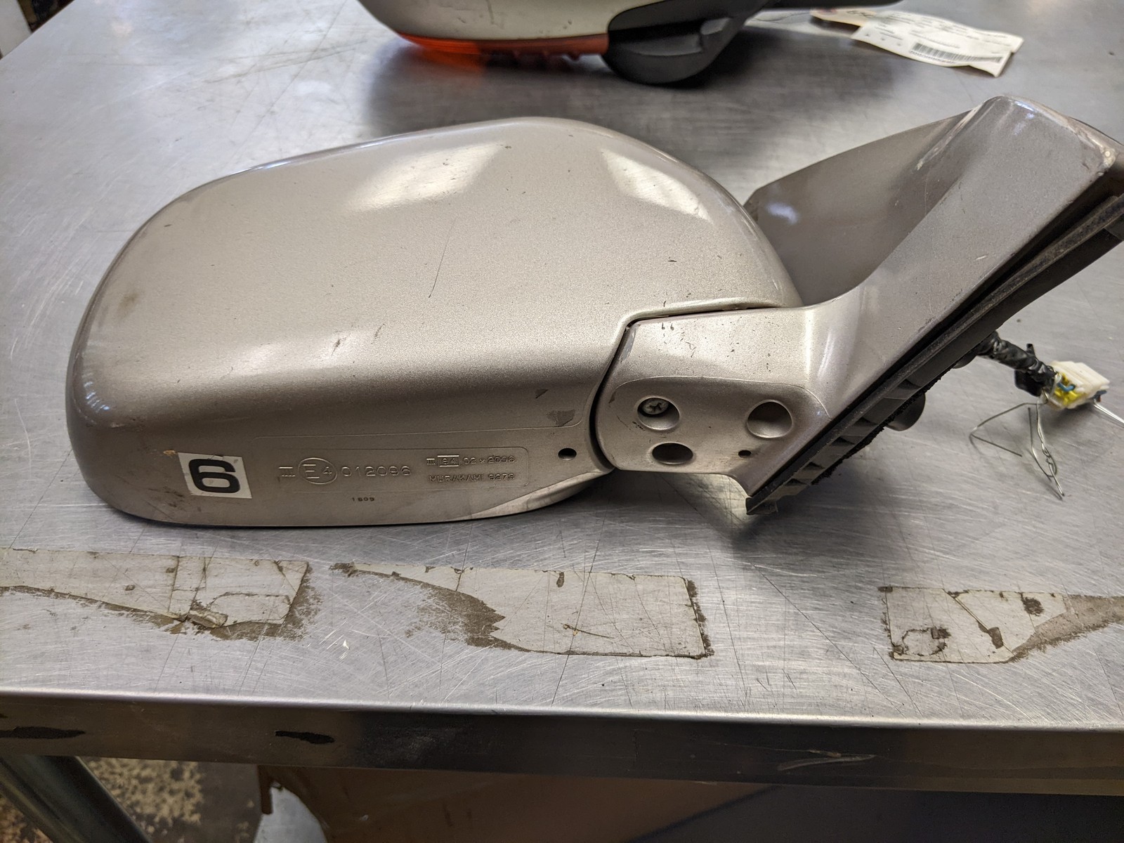 Driver Left Side View Mirror From 2002 Suzuki XL-7  2.7 - $90.19 CAD