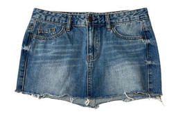 Pull &amp; Bear Womens Med Wash Denim Mini Skirt Frayed Hem Pockets Sz 29” Waist - £18.33 GBP