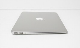 Apple MacBook Air 13.3" Core i7-5650U 8GB 128GB SSD Z0UU1LL/A - Silver image 10