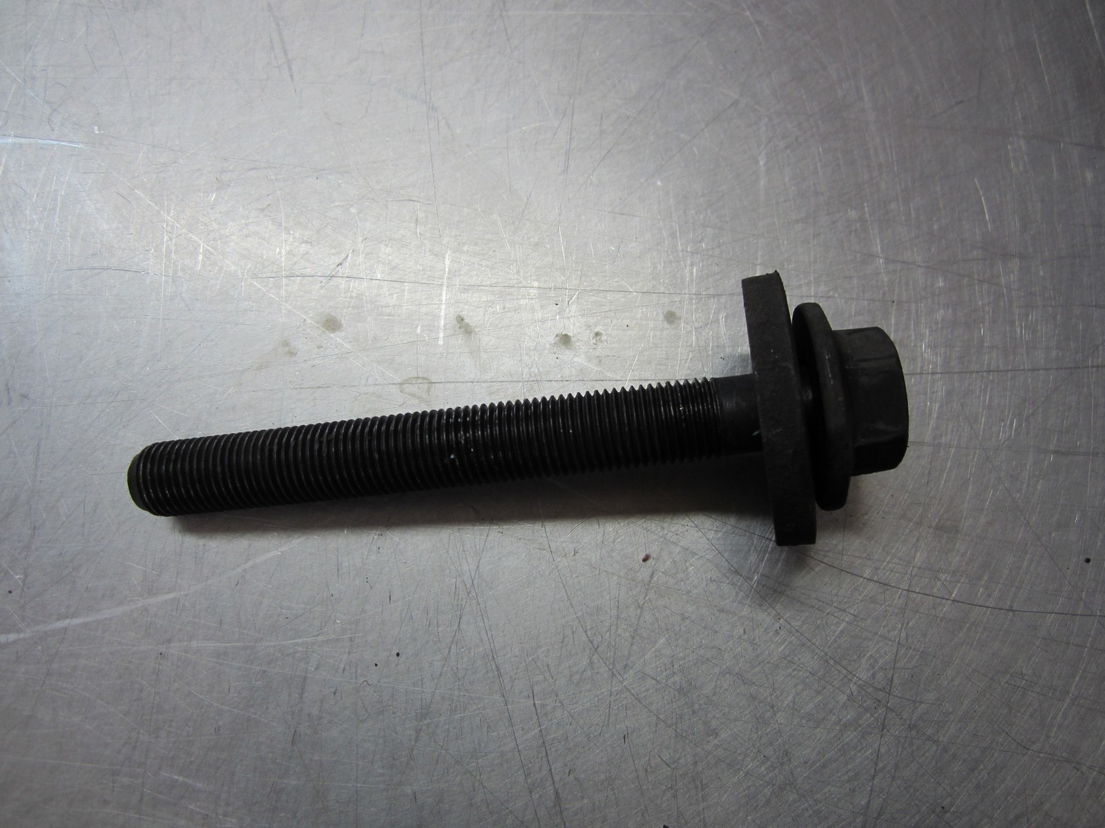 Crankshaft Pulley Bolt For 07-08 Chevrolet Cobalt  2.2 - $19.80