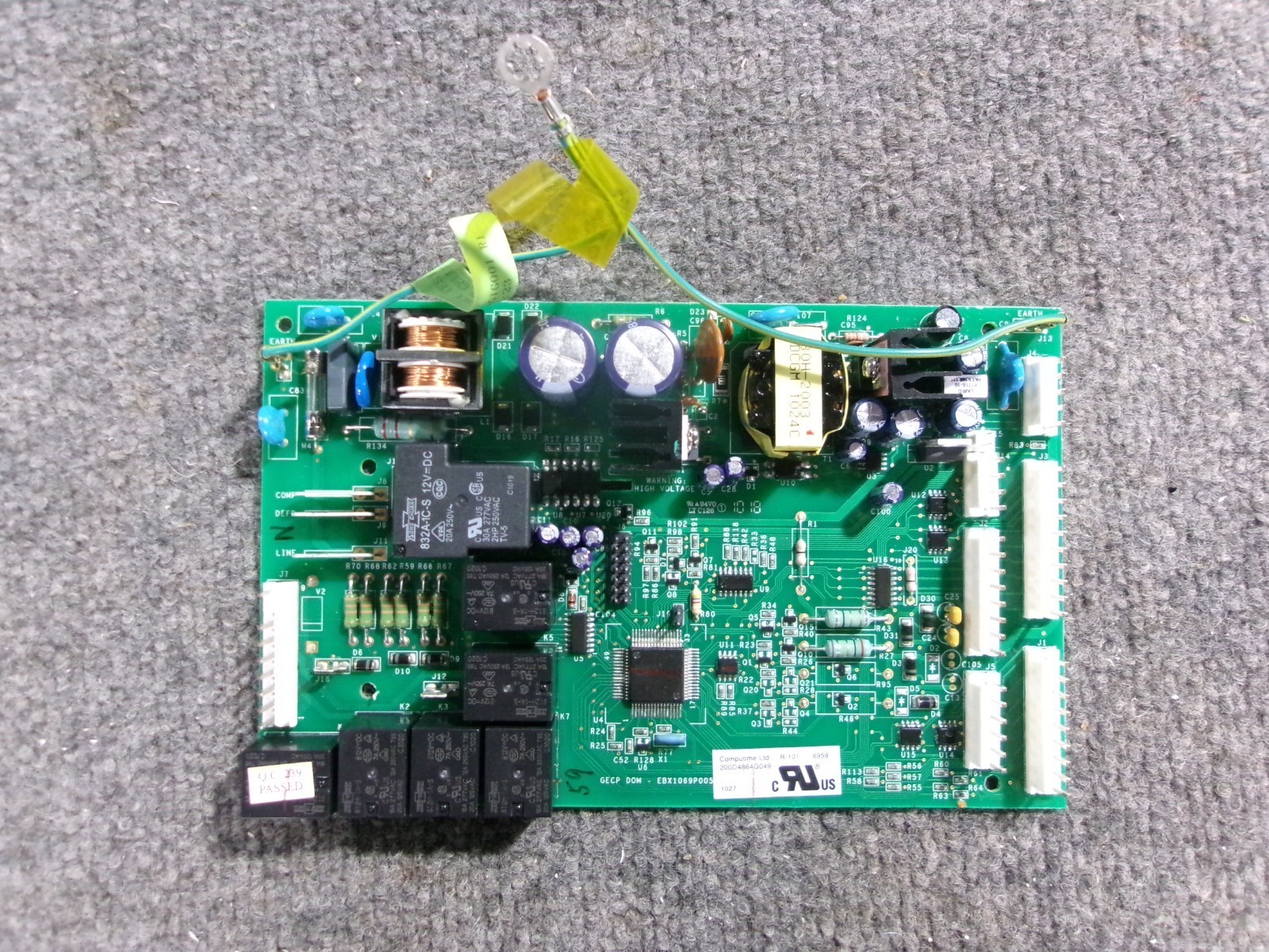 WR55X10956 GE REFRIGERATOR MAIN CONTROL BOARD - $40.00