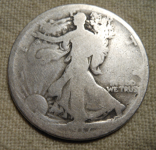 1917-P WALKING LIBERTY HALF DOLLAR 90% SILVER - $15.00