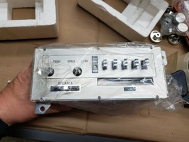 Vintage Motorola Am fm stereo MPX Radio D series dtp11 NOS unused  box B - $372.72