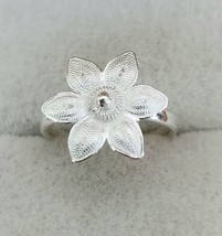 Handcrafted Bali Legacy Sterling Silver Flower Ring, 2.4 gr. Size 7 - £17.34 GBP