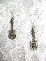 NEW ELECTRIC GUITAR / GUITARS ALLOY METAL CHARM EARRINGS PIERCED DANGLIN... - $3.99