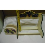 Vintage 3D porcelain Grape Design Napkin holder &amp; Grape clusters wall un... - $23.01