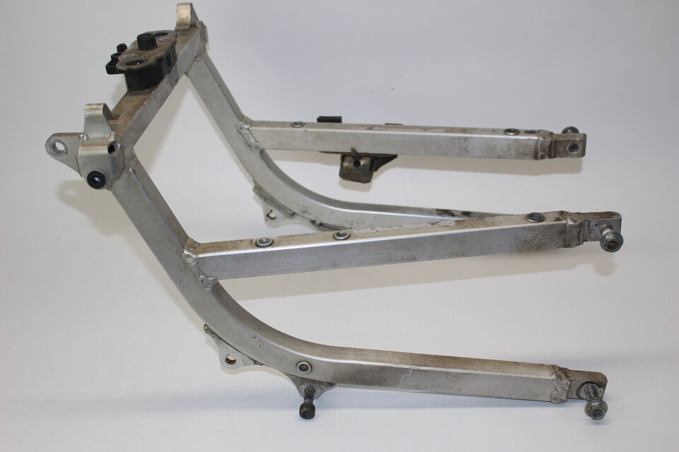 Suzuki Gsxr600 Gsxr750 SRAD Rear Subframe Back Sub Frame Seat Latch 0809 - $69.29