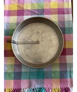 Vintage 8.5” Round Aluminum Cake Pan With Slider Quick Release Cake Pan ... - $9.85