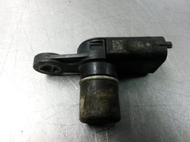 Camshaft Position Sensor From 2012 Chevrolet Equinox  3.6 12615371 - $19.95