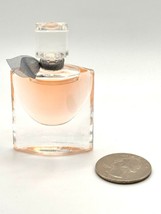 Lancome La Vie Est Belle L&#39;eau de Parfum MINI Travel Splash, 0.135 Oz - £6.07 GBP