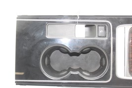 17-20 JAGUAR XE Center Console Cup Holder Shifter Trim F3115 image 3