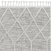 5&#39;X8&#39; Ivory Grey Machine Woven Abstract With Fringe Indoor Area Rug - £308.16 GBP
