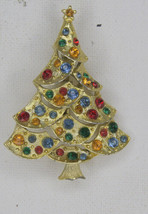 Vintage Gold Tone And Rhinestone Christmas Tree Brooch Pin Costume Jewelry - $23.95