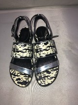 Pour La Victoire Sabina Ankle Strap Flat Sandals, Black/white/silver Size 6 - £58.65 GBP