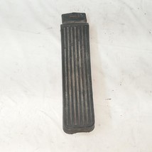 Mercedes-Benz 1163010082 1968-1972 W114 2.8L Accelerator Gas Pedal Pad U... - $722.89 MXN