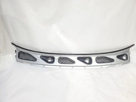 2007 Toyota FJ Cruiser OEM Silver Cowl Vent Panel  - £83.29 GBP