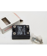 NEW CRYDOM SOLID STATE RELAY D1210 120V 10A 3-23V - €12,82 EUR