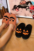 Orange Halloween Pumpkin Face Graphic Plush Slippers - $166.66 MXN