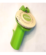 Astro Label Maker Neon Green VTG Compact Office Supply Name Tag Letters ... - $241.62 MXN