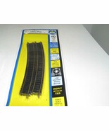 HO TRAINS- VINTAGE AHM 25666 BRASS CURVED TRACK- 6 SECTIONS - 22&quot; RAD. N... - $107.24 MXN