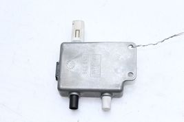 07-09 MERCEDES-BENZ W211 E320 E350 PHONE ANTENNA AMPLIFIER Q9535 image 7