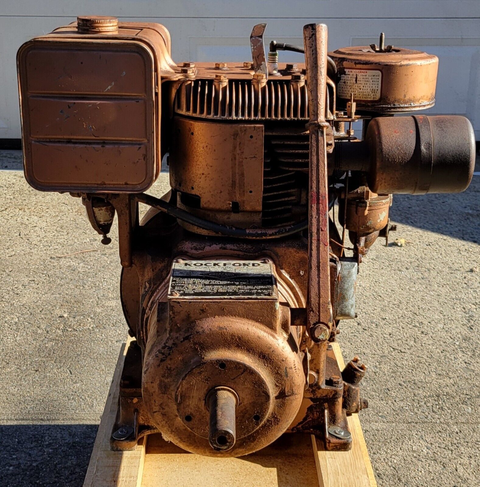 PV) Vintage Briggs and Stratton 9HP 4 Cycle and 48 similar items