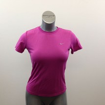 Nike Fit Dry Athletic Top Women&#39;s Size Small Purple Short Sleeve Crew Ne... - $10.79 CAD