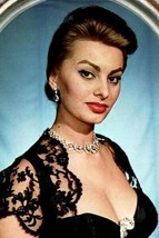 Sophia Loren looking voluptious huge cleavage in black dress &amp; red lipstick 8x12 - £9.21 GBP