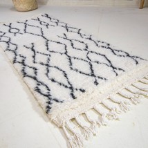 Rug Small Moroccan Beni Ourain Berber Handmade Vintage Accent Carpet White Wool - £102.33 GBP