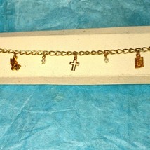 Vintage Gold and Pearl religious cross bracelet - £19.71 GBP