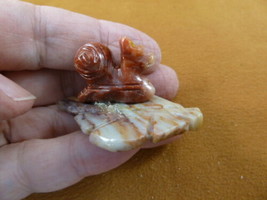 (Y-SNAI-11) red Snail leaf carving stone gemstone SOAPSTONE PERU little snails - £6.86 GBP