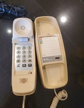 Vintage AT&amp;T 1986 Trimline 100 Ivory Table/Wall Model Telephone  Singapore - $13.98