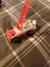 Vintage 1968 Fisher-Price Little People Wooden 720 Fire Engine Fire Truck - £9.16 GBP