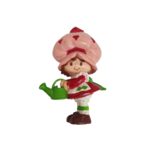 VINTAGE 1981 STRAWBERRY SHORTCAKE W WATERING CAN PVC MINIATURES TOY FIGURE - $23.75
