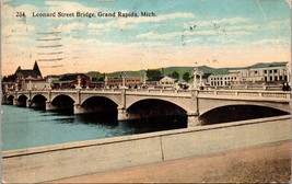 Leonard Street Bridge Grand Rapids Michigan Postcard PC82 - £3.97 GBP