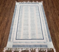 Vintage Moroccan Kilim Area Rug 4x6 Ivory &amp; Blues Boho Wall Hanging Flatweave - £350.01 GBP