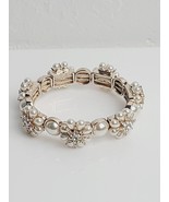Charter Club Gold-Tone Crystal &amp; Imitation Pearl Starburst Stretch Bracelet - $368.91 MXN